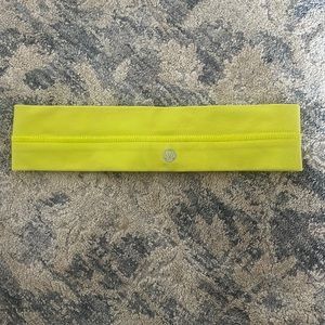 Lululemon neon headband